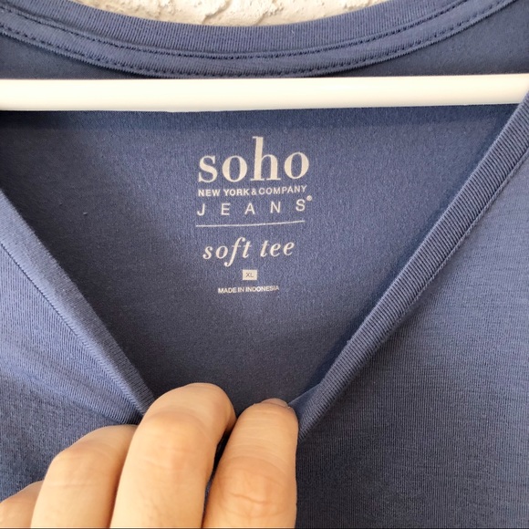 New York & Company Soft Tee NWT - Picture 2 of 5